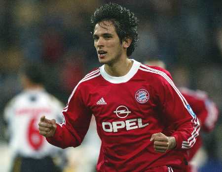 ����� ����