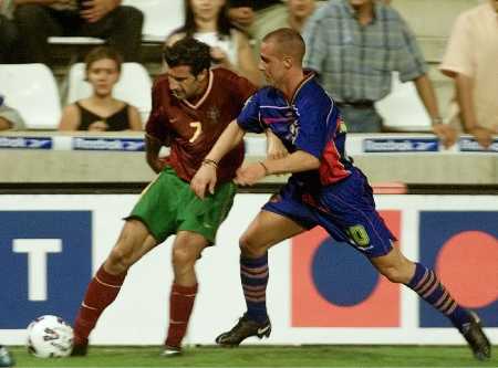 ���� ����